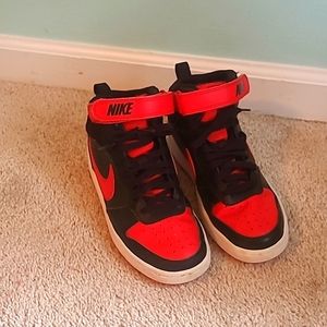 Boys nike high tops